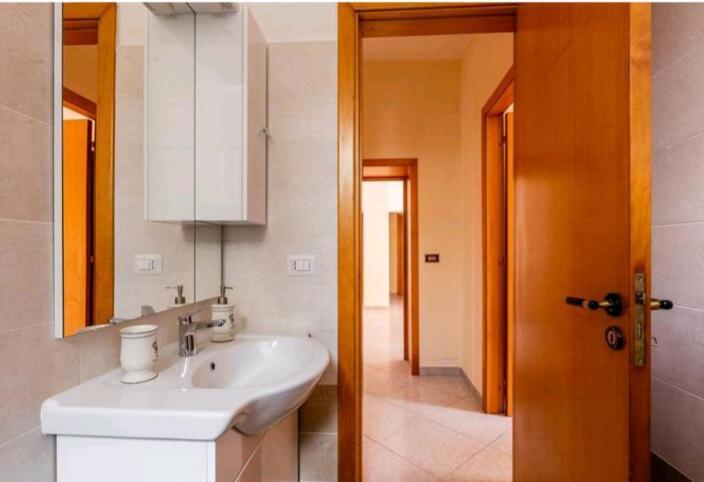 Baby Park Apartment Conversano Exterior photo